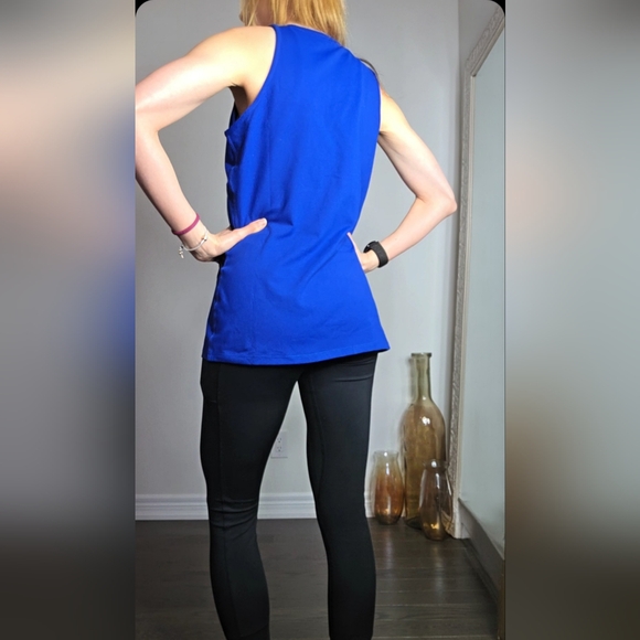 Yoga tank top - Picture 4 of 14